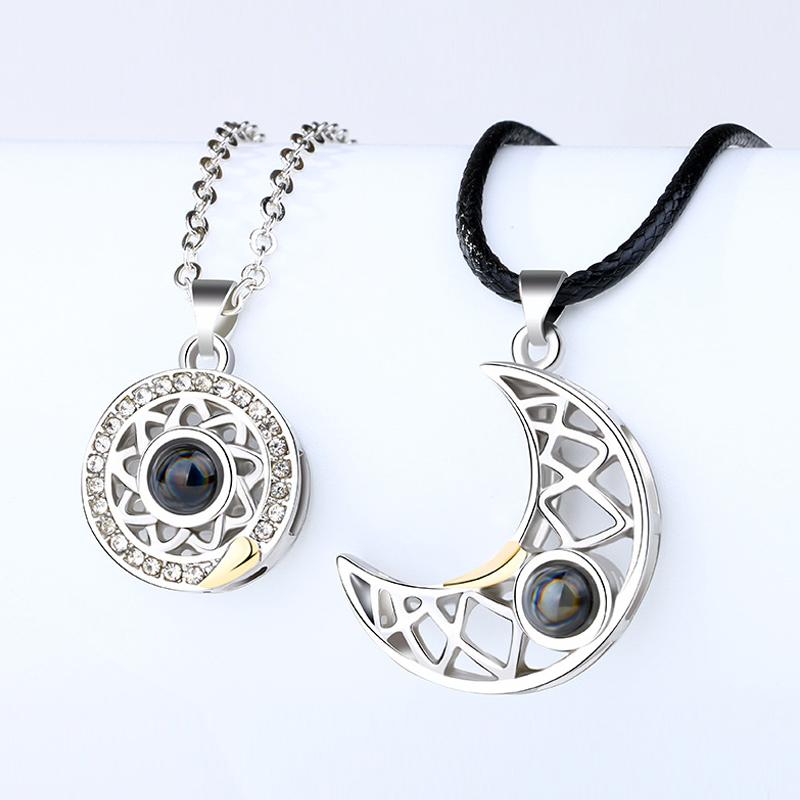 Day and Night Magnetic Necklaces (1 Pair)