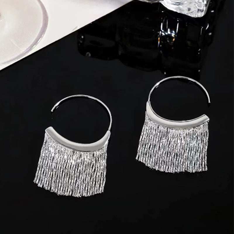 Fashion Scalloped Tassel Earrings
